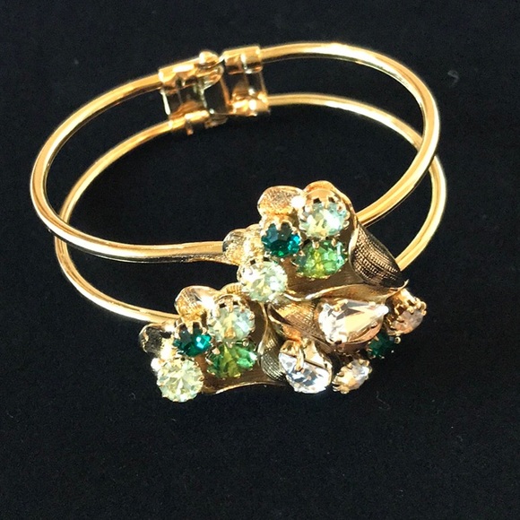 Italian Swarovski Crystal Cuff Bracelet Emerald - Picture 2 of 2